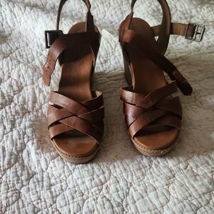 Timberland Brown Leather Sandals with Strappy Design